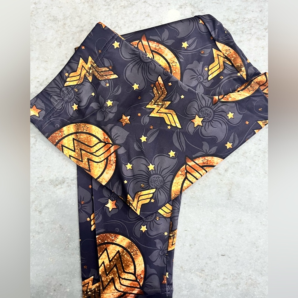Wonder Woman Themed Leggings
